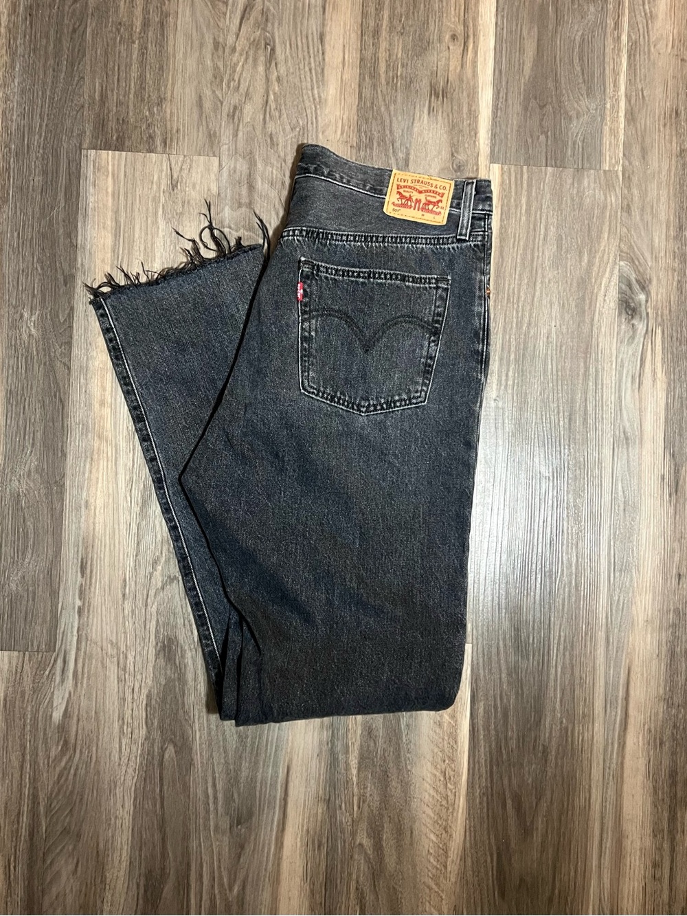 Levis 501 XX Jeans 36 x 32 Black Washed Distressed Hem Straight Fit Button Fly